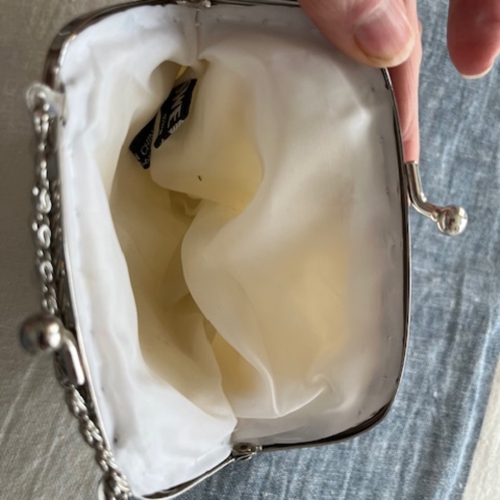 Vintage Swee Lo Ivory Beaded Sequined Kiss Lock Mini Evening Bag Bridal Hoco - Picture 4 of 9